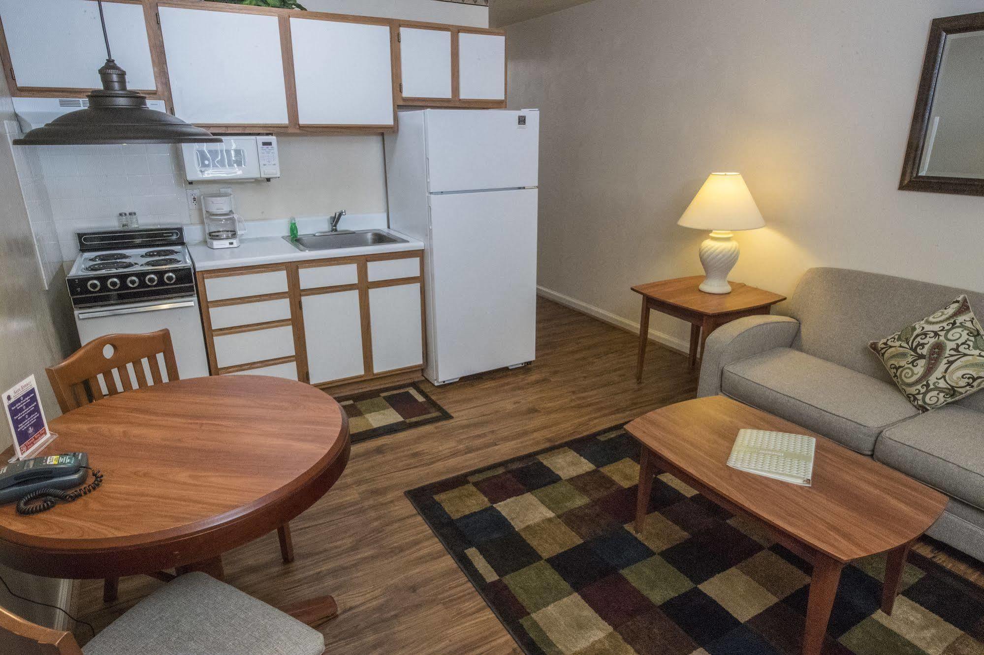 Affordable Suites カナポリス エクステリア 写真